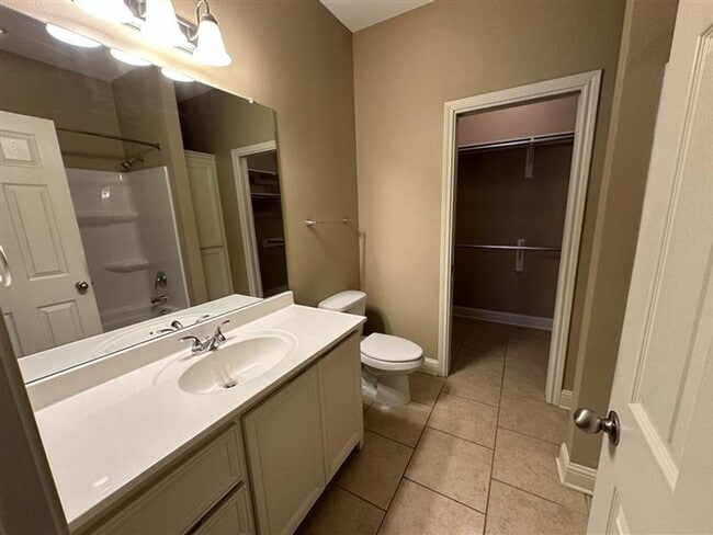 Building Photo - 4002 Mobley Cir