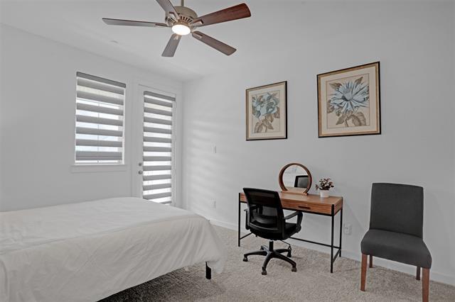 Building Photo - 2720 Parkview Pl