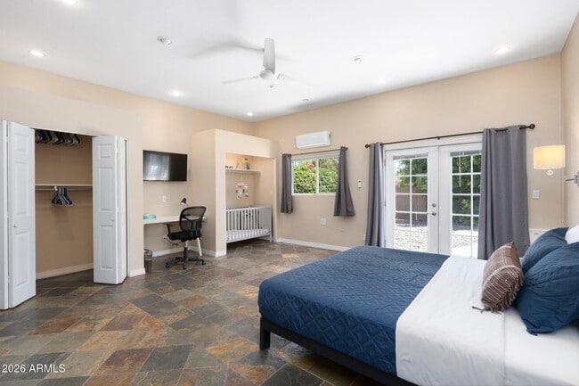 Building Photo - 8201 E Montecito Ave