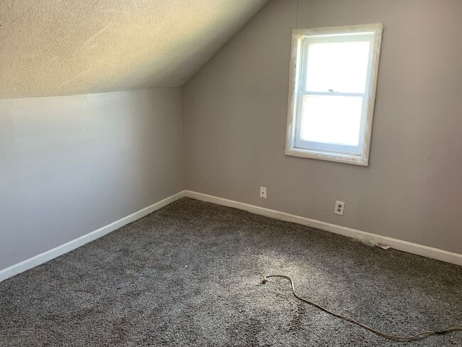 Building Photo - Newly Listed Rental in Williamsville!