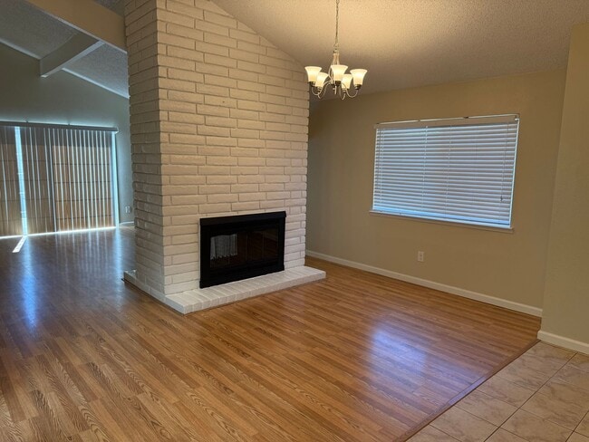 Building Photo - 1266 Hartford Cir
