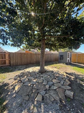 Building Photo - 618 Oliver Ln