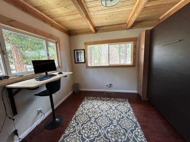 Building Photo - Upscale Chalet with 2 Car Garage Backing t...