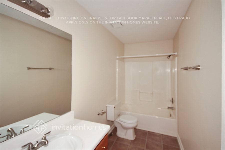 Building Photo - 95 Sweetwater Ln