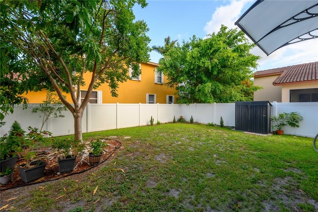 Building Photo - 5309 SW 133rd Ave