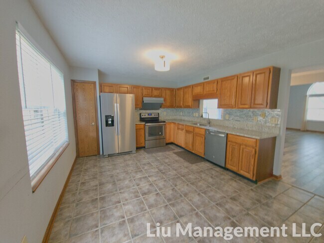 Building Photo - 6010 Petersburg Pky