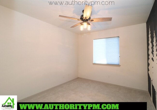Building Photo - 1526 Imperial Dr