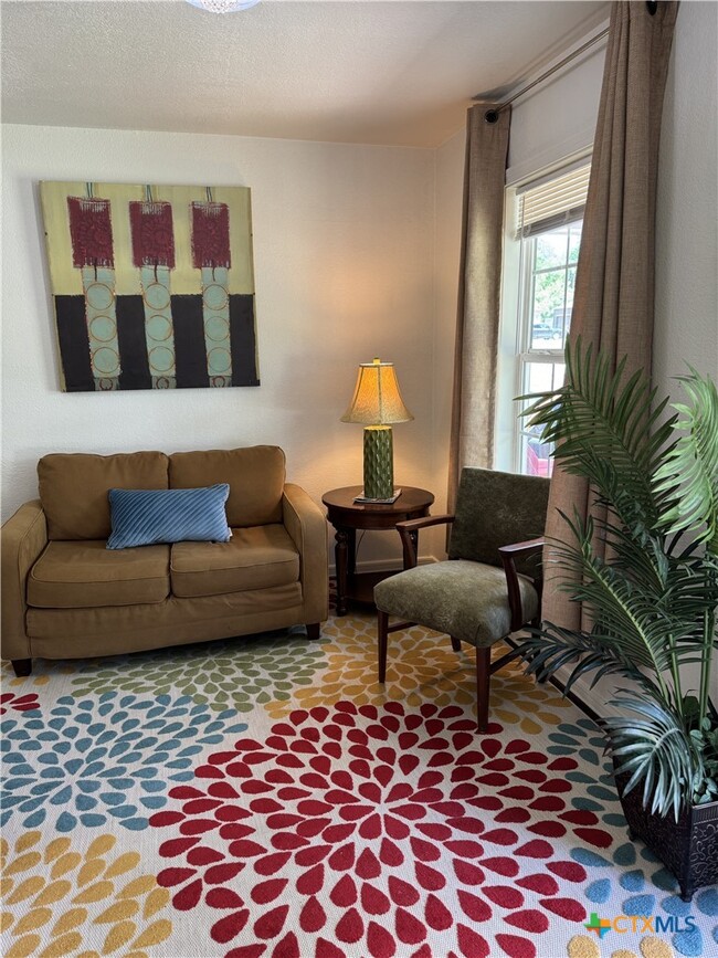 Building Photo - 1514 S 15th St