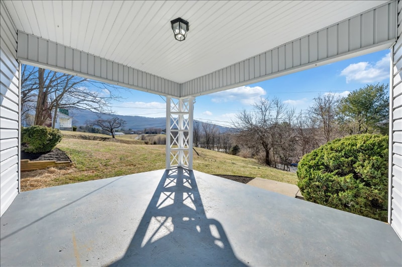 Building Photo - 3024 E Ruritan Rd