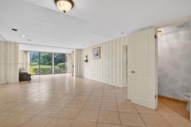 Building Photo - 4817 Esedra Ct