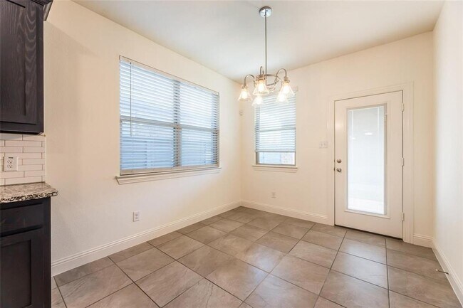 Building Photo - 7105 Wildflower Wy