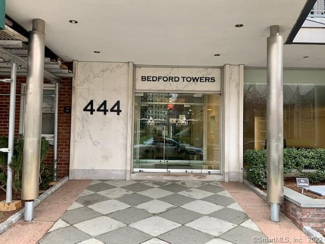 Building Photo - 444 Bedford St