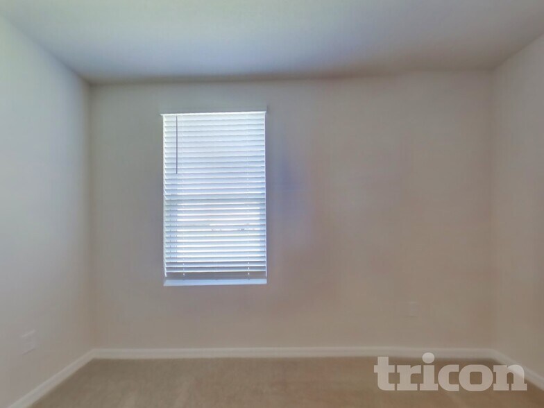 Building Photo - 10749 Hidden Banks Gln