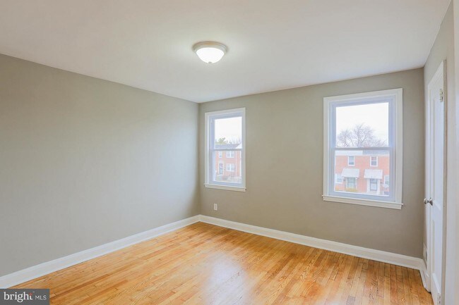 Building Photo - 3743 Bonview Ave