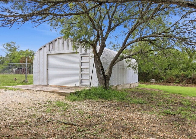 Building Photo - 3 Bedroom Manufactured Home on Nearly 2 Acres with Large Shop
