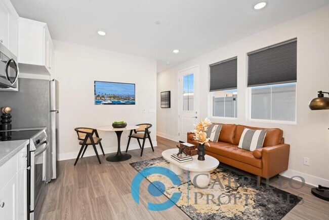 Building Photo - Brand New 1bd/1ba Home w/Private Yard, Central AC, & In Unit Laundry