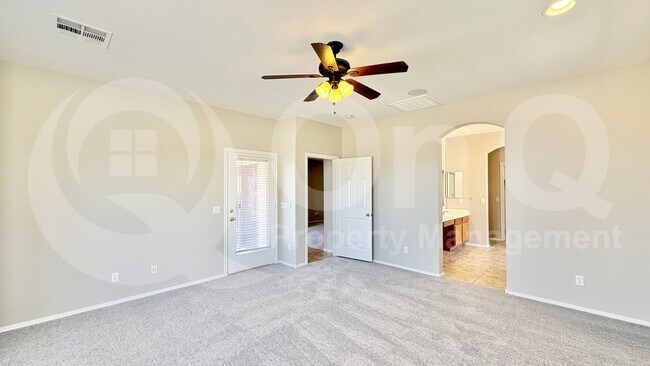 Building Photo - 4635 S Adelle