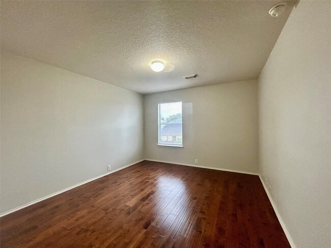 Building Photo - 14954 Sugar Peak Dr