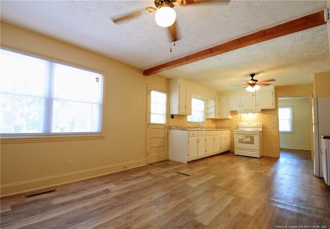 Building Photo - 1710 Camden Rd