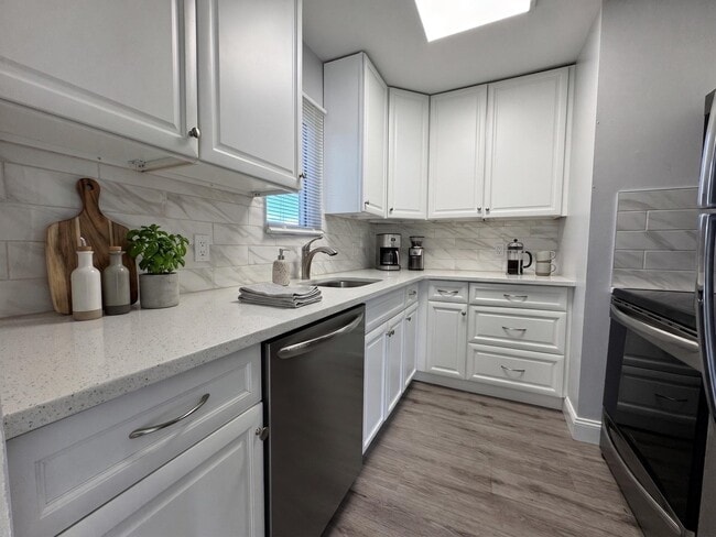 Kitchen Upgraded - Krystie Manor (55+ Community)