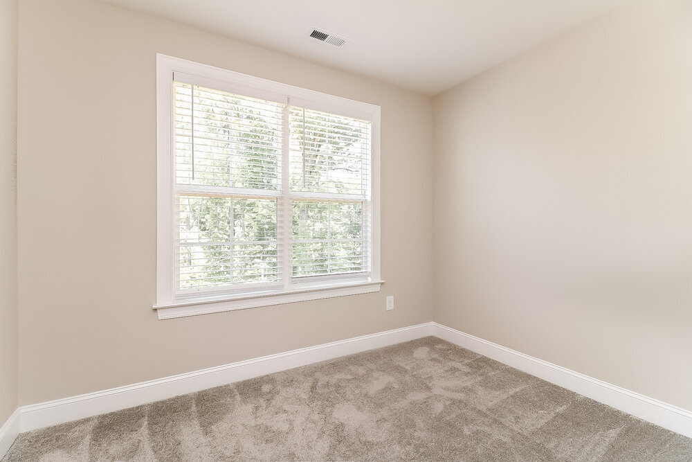 Building Photo - 355 Alcock Ln