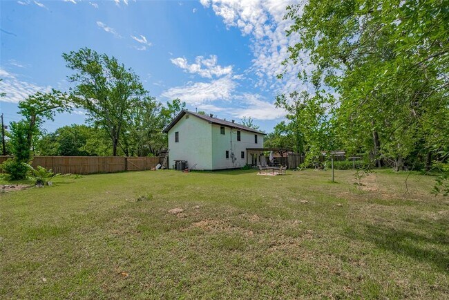 Building Photo - 5514 Avenue M