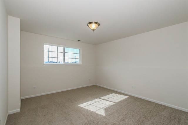 Building Photo - 2949 Madison Dr