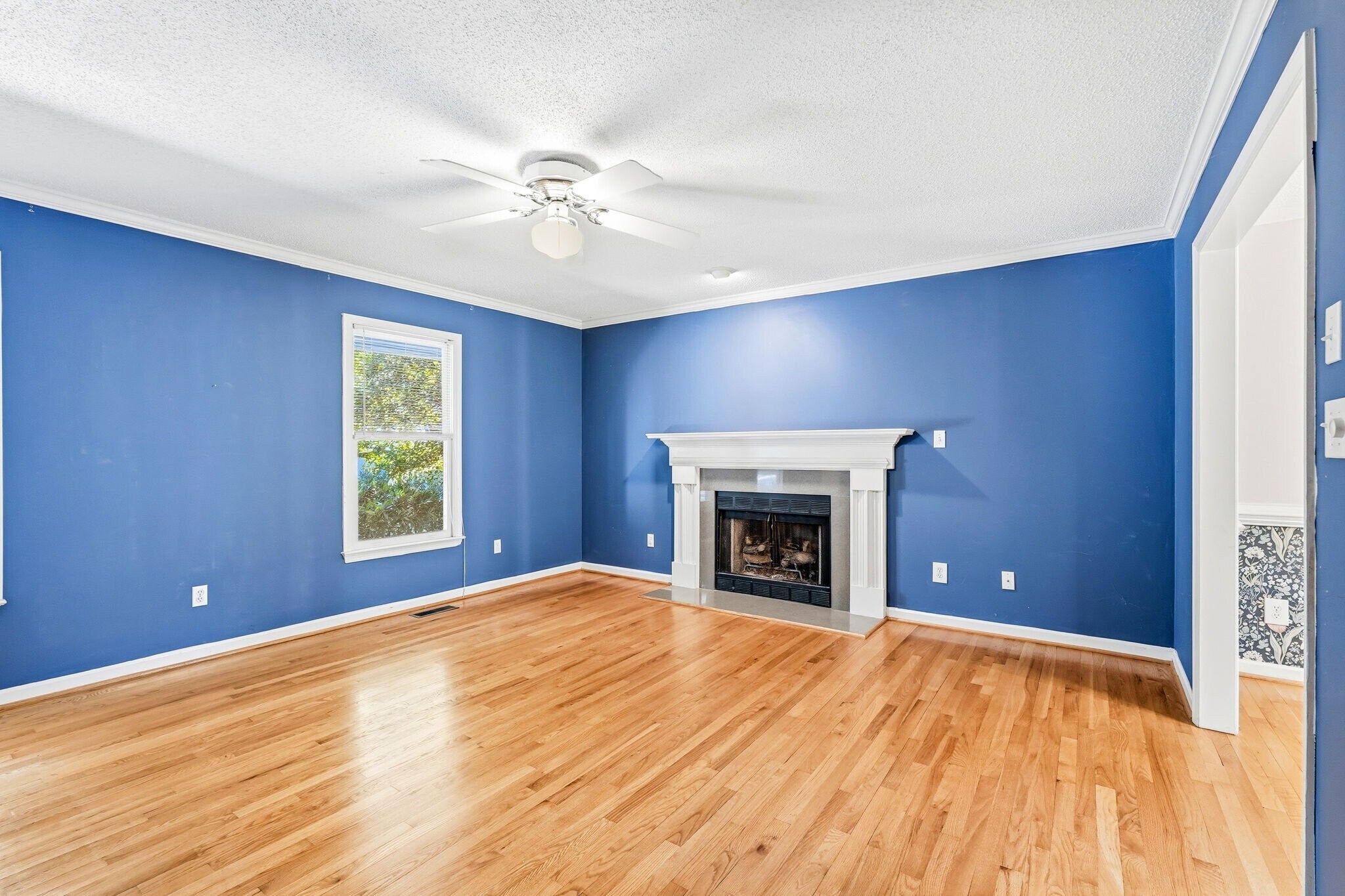 Building Photo - 1424 Brookwood Dr