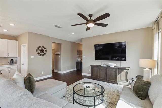 Building Photo - 132 Plumed Thistle Dr
