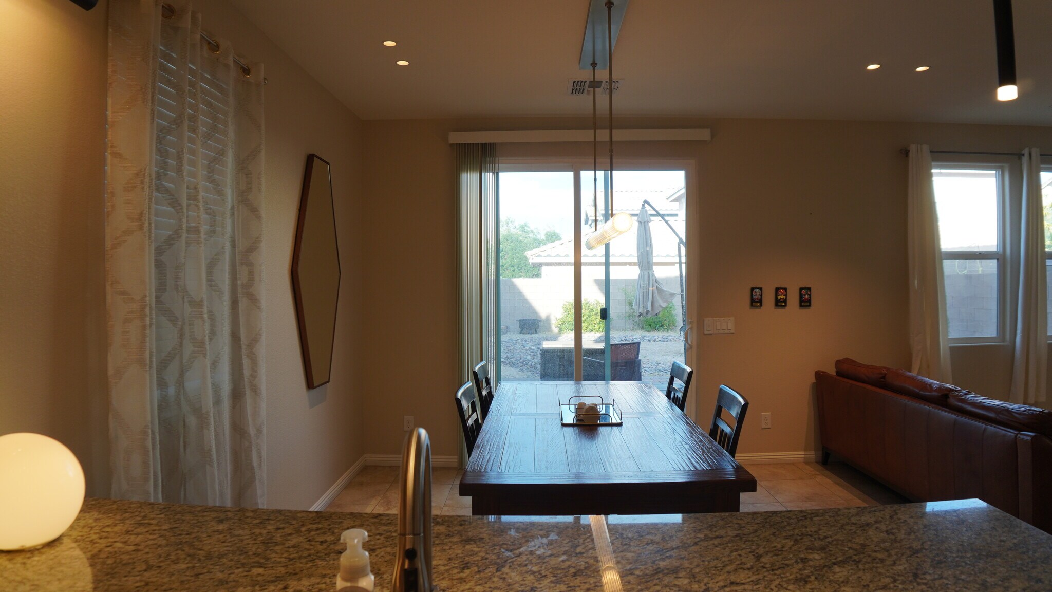 Building Photo - 5532 Autumn Cliffs Way