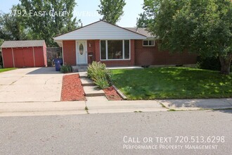 Building Photo - 2792 E Caley Ave