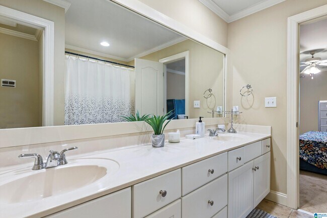 Building Photo - 1200 Grand Oaks Cove