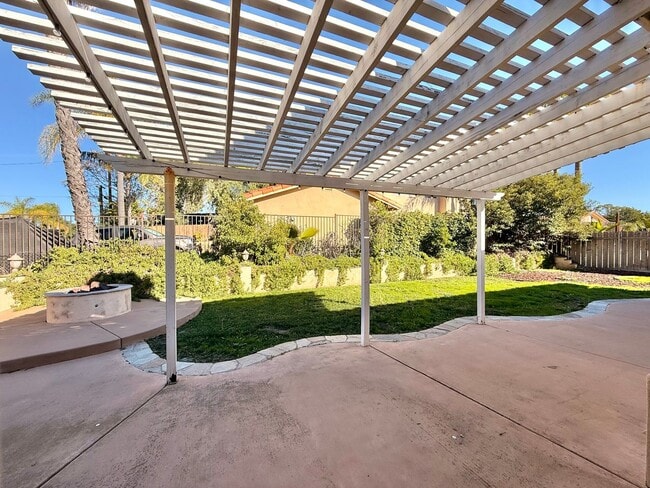 Building Photo - Entertainer’s Dream Single-Story Home on Corner Lot