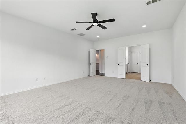 Building Photo - 10421 Sexton Dr
