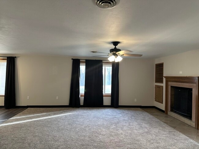 Building Photo - 260 John The Diver Trail