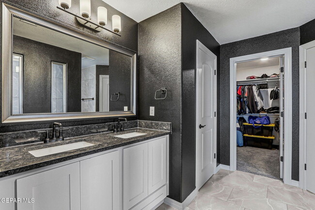 Building Photo - 3601 Hill Sand Pl