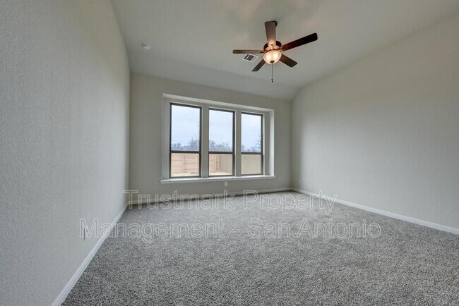 Building Photo - 9007 Shady Mountain