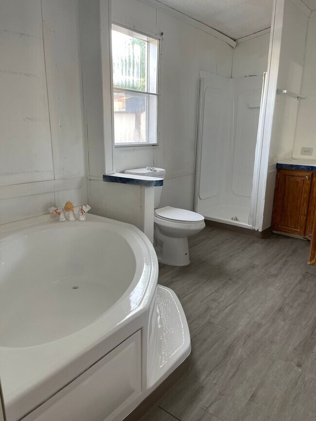 Building Photo - Welcome to the charming Riverdale Farms subdivision in Thornton, CO, where a delightful 3-bedroom...