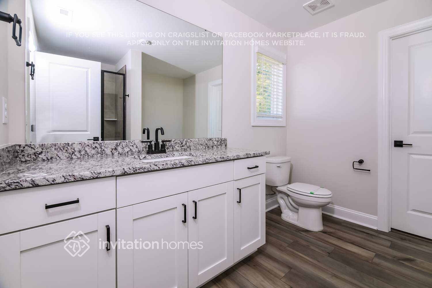 Building Photo - 501 Azalea Gaze Dr