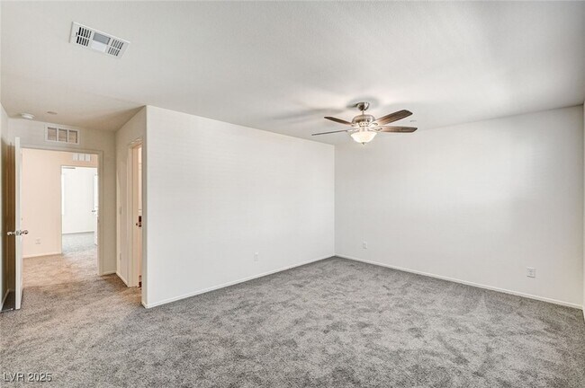 Building Photo - 7379 Raimee Brk St