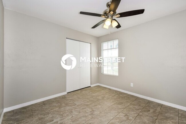Building Photo - 3 Bedroom Pet-Friendly Home in CAPE CORAL,...