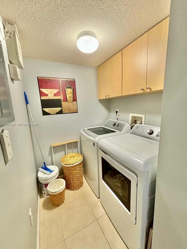 Building Photo - 120 Villa Cir