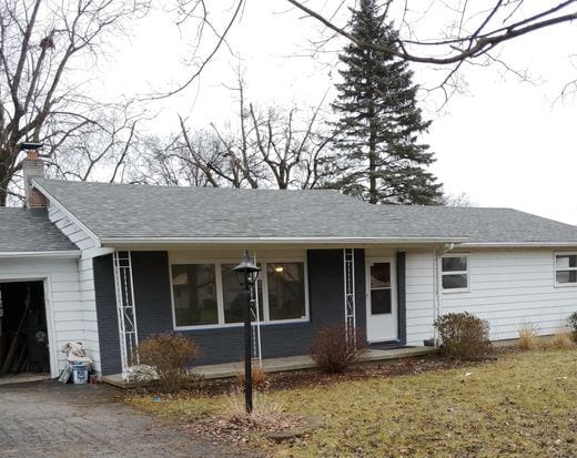 Building Photo - 4054 Buesching Dr