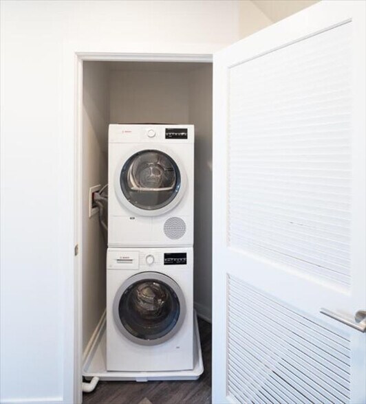 Building Photo - 11410 Reston Station Blvd