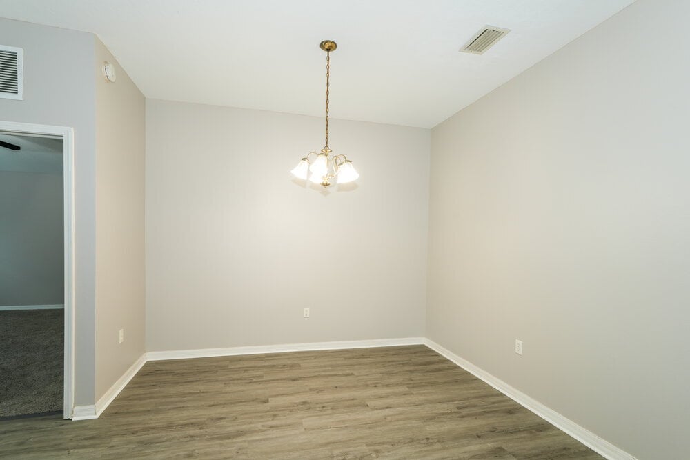 Building Photo - 3636 Grecko Dr