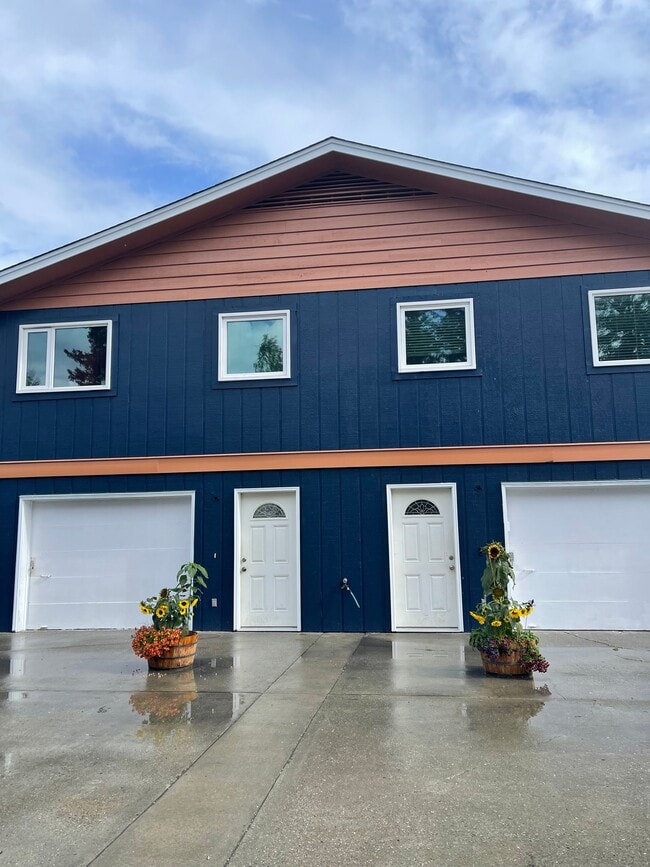 Building Photo - 1607 Washington Dr