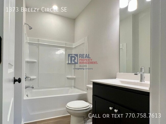 Building Photo - 1373 Breezy Cir