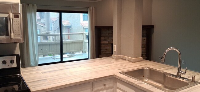 Building Photo - 5200 Martel Ave