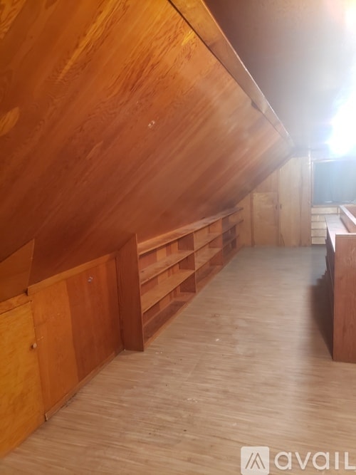 Building Photo - 225 S Bailey St