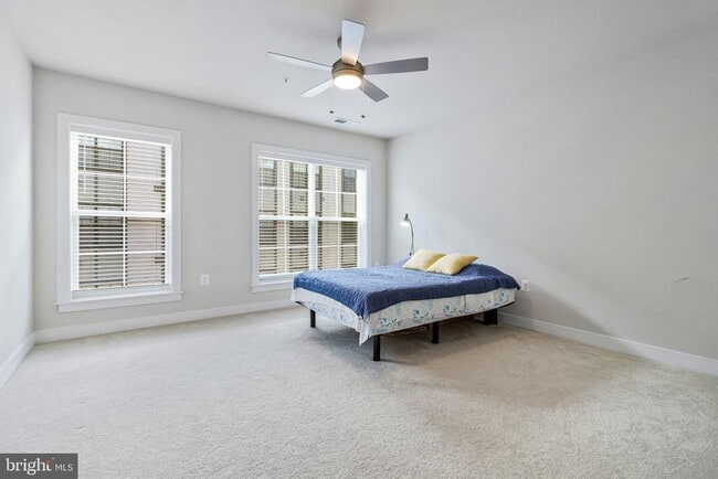 Building Photo - 102 St Ives Pl